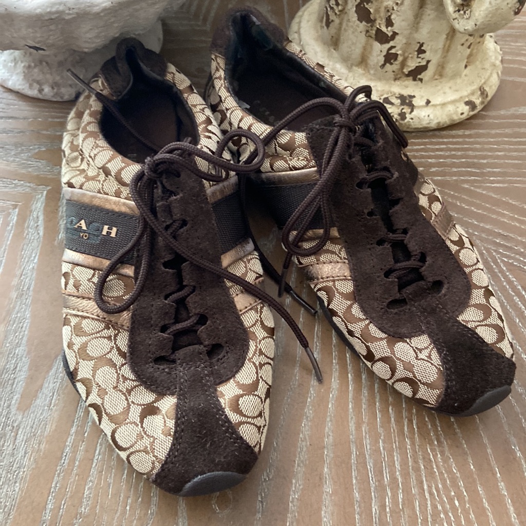 Women Classic Coach Logo Brown Sneakers Laced Shoes